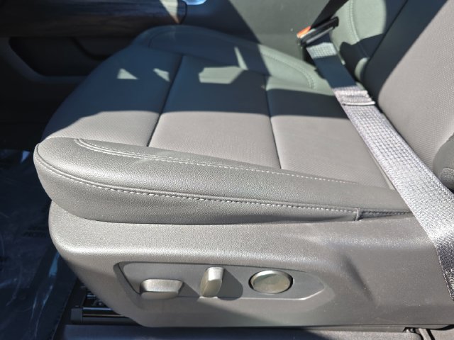 Used 2026 GMC Sierra 1500 SLT w/ SLT Convenience Package AWD/4WD image 31