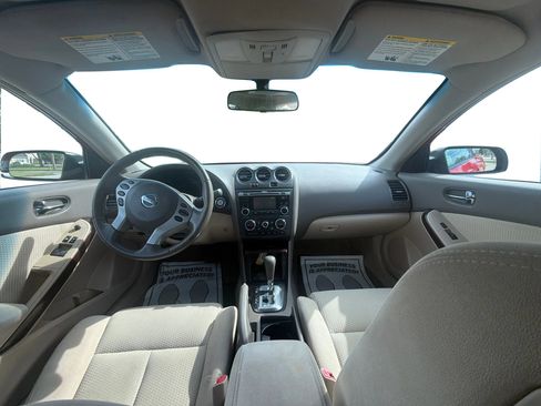 Used 2010 Nissan Altima 2.5 S w/ Premium Pkg FWD image 22
