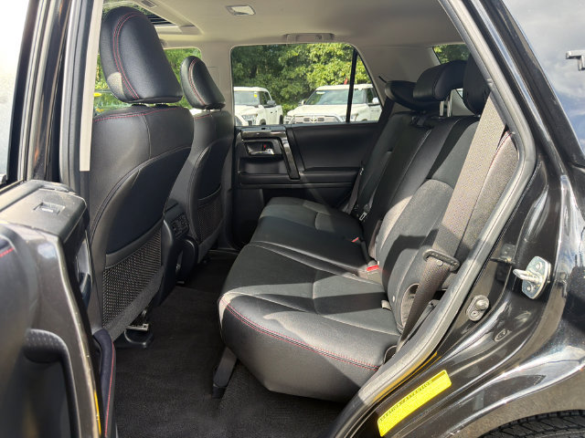 Certified 2024 Toyota 4Runner TRD Off-Road Premium w/ Moonroof Package AWD/4WD image 21