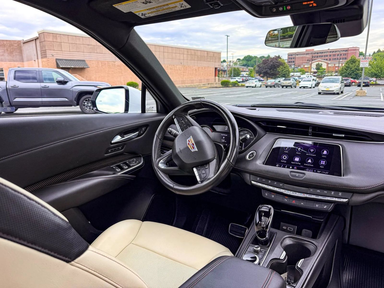Used 2023 Cadillac XT4 Sport AWD/4WD image 28