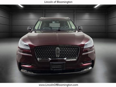 Certified 2022 Lincoln Aviator Reserve w/ Elements Package Plus image 11