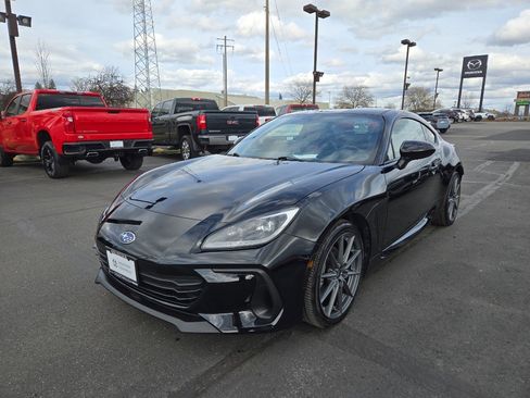 Used 2024 Subaru BRZ Limited w/ Popular Package 2 image 3