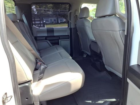 Used 2018 Ford F250 XL w/ Power Equipment Group AWD/4WD image 10