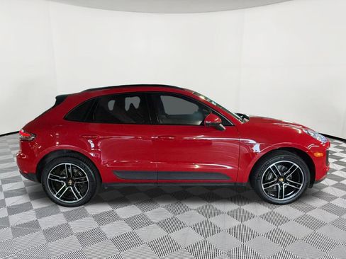Certified 2021 Porsche Macan AWD/4WD image 8