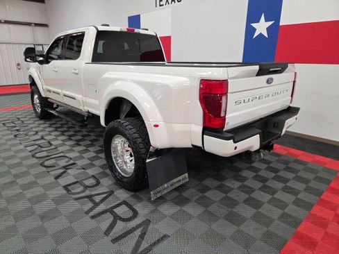 Used 2021 Ford F350 Lariat w/ Lariat Ultimate Package image 12
