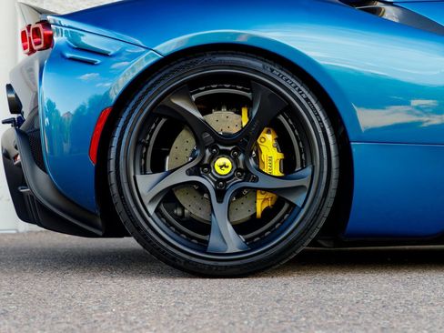 Used 2023 Ferrari SF90 Spider AWD/4WD image 87