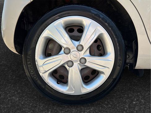 Used 2019 Chevrolet Spark LS FWD image 13
