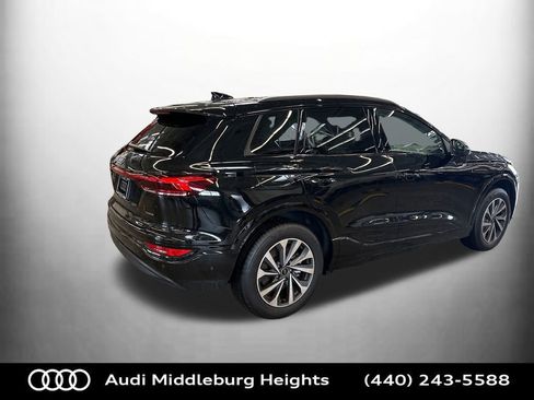 Certified 2025 Audi Q6 e-tron Premium Plus w/ Premium Plus image 9