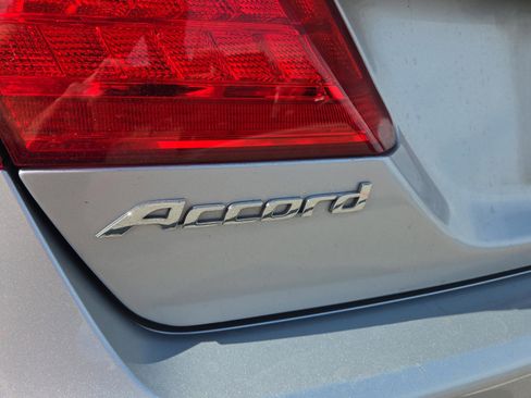 Used 2014 Honda Accord Touring image 7