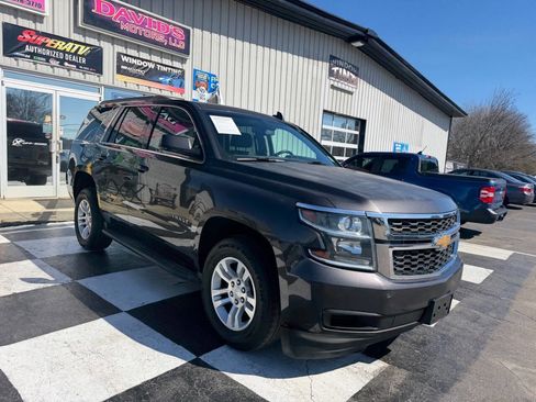 Used 2016 Chevrolet Tahoe LS image 3