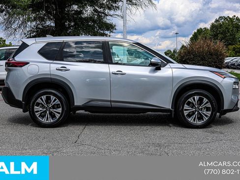Used 2023 Nissan Rogue SV FWD image 11