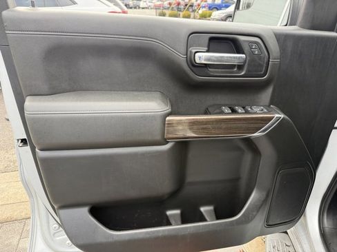 Used 2019 Chevrolet Silverado 1500 LT w/ True North Edition image 10