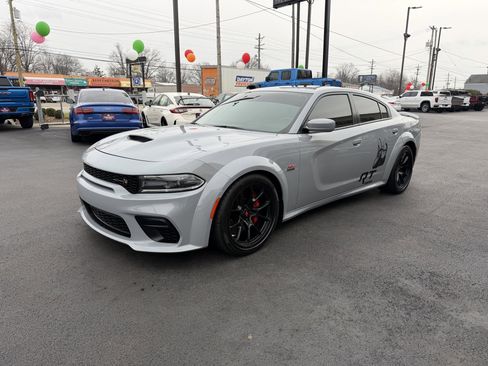 Used 2020 Dodge Charger Scat Pack image 3
