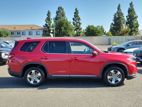 Used 2024 Honda Pilot EX-L image 5