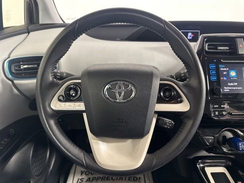 Used 2016 Toyota Prius Three image 21