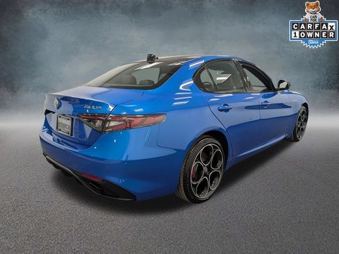 Used 2026 Alfa Romeo Giulia AWD image 4