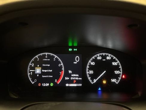 Used 2023 Honda HR-V LX image 13