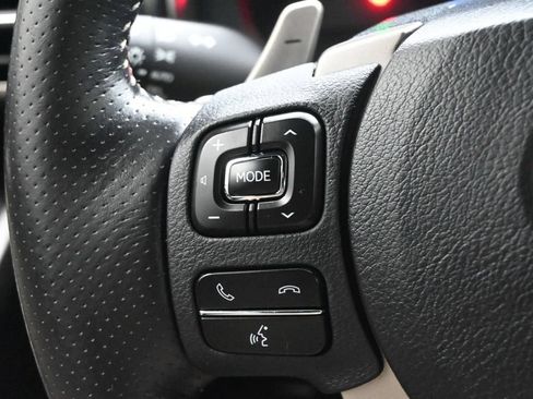 Used 2020 Lexus IS 300 F Sport w/ F Sport Package AWD/4WD image 7