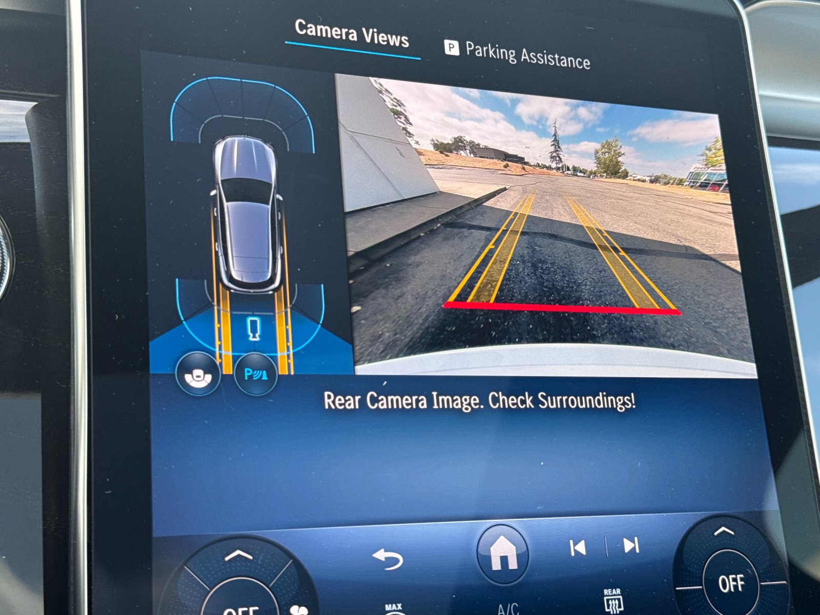 Certified 2026 Mercedes-Benz GLC 300 4MATIC image 19
