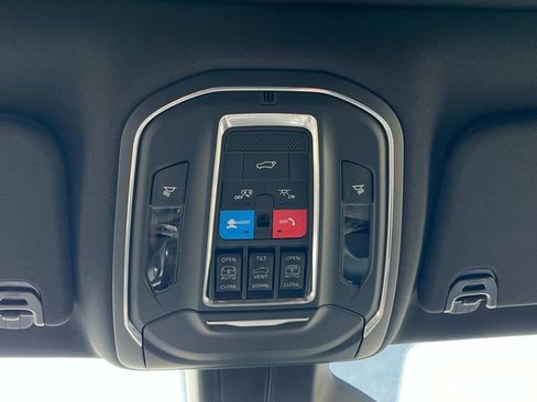 New 2026 Jeep Grand Wagoneer Limited AWD/4WD image 41
