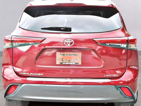 Used 2020 Toyota Highlander Limited image 4