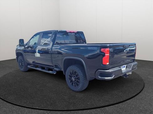 New 2026 Chevrolet Silverado 2500 LT w/ Trail Boss Package AWD/4WD image 4