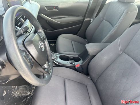 Certified 2025 Toyota Corolla LE FWD image 20
