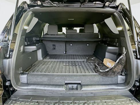 Used 2025 Toyota 4Runner TRD Off-Road image 26