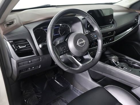 Used 2023 Nissan Rogue SL w/ SL Premium Package AWD/4WD image 28