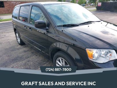 Used 2016 Dodge Grand Caravan SE
