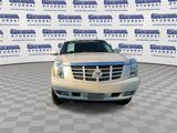 Used 2013 Cadillac Escalade Luxury image 4
