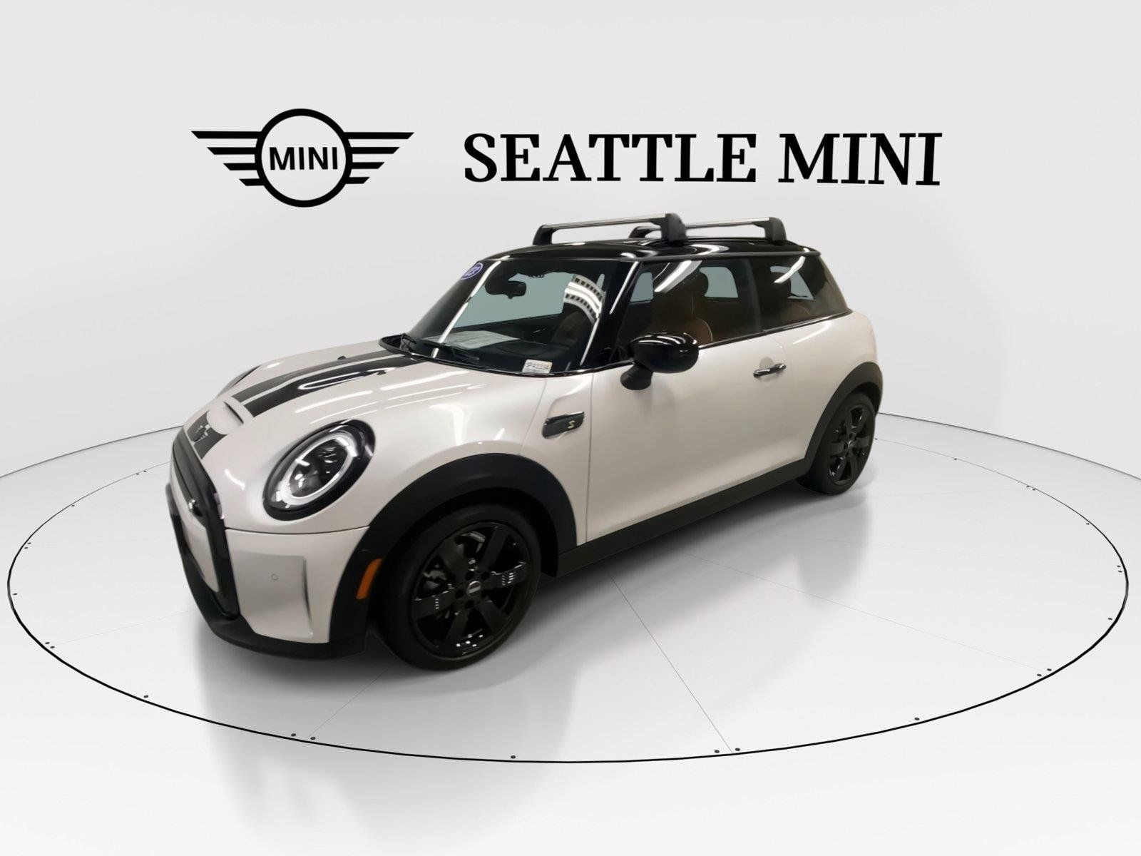 Used 2023 MINI Cooper SE FWD image 5