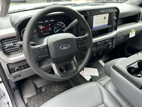 New 2025 Ford F550 4x4 Crew Cab Super Duty image 12