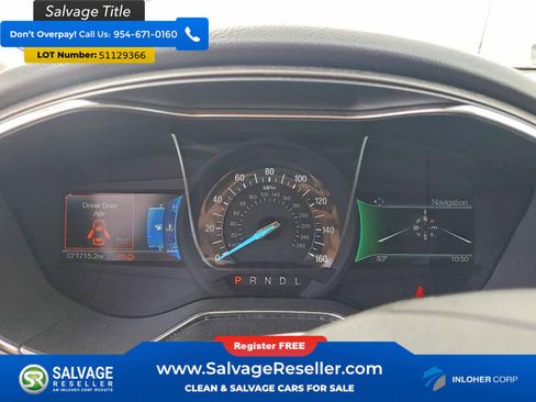 Used 2017 Ford Fusion SE w/ Fusion SE Technology Package FWD image 12