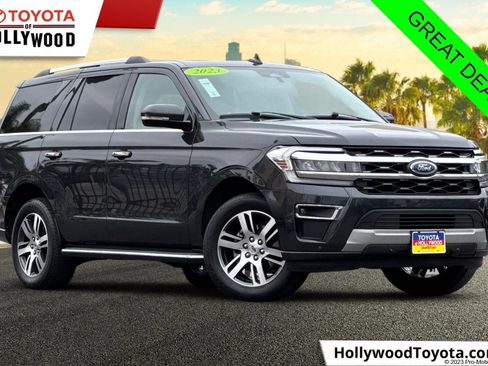Used 2023 Ford Expedition Limited RWD image 1