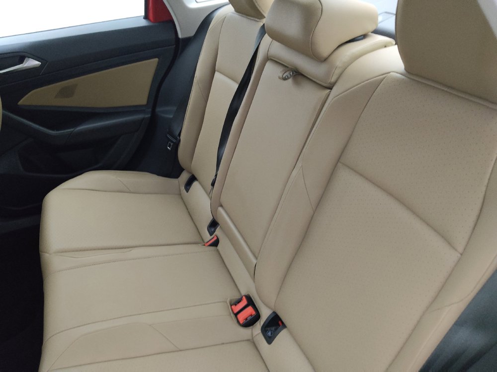 Used 2020 Volkswagen Jetta SEL FWD image 18