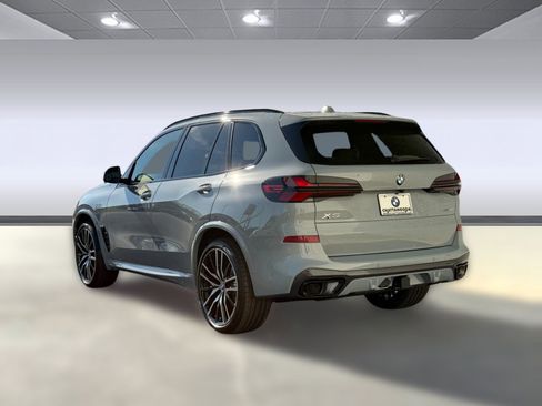 New 2026 BMW X5 xDrive40i w/ M Sport Package AWD/4WD image 3