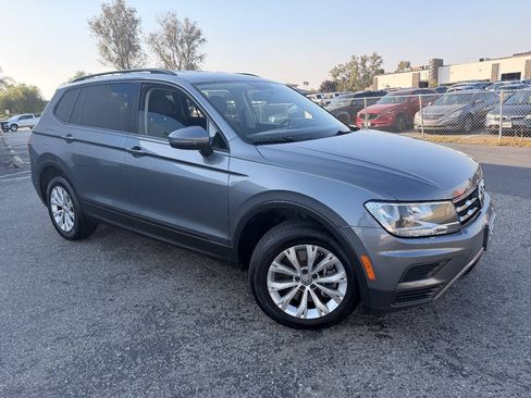 Used 2019 Volkswagen Tiguan S w/ Driver Assistance Package FWD image 5