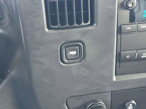 New 2025 GMC Savana 3500 Work Van w/ Power Convenience Package image 27