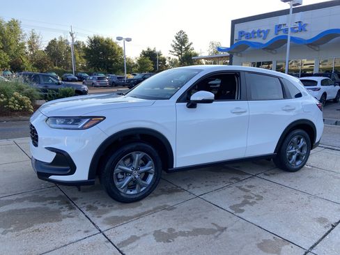 New 2026 Honda HR-V LX image 5