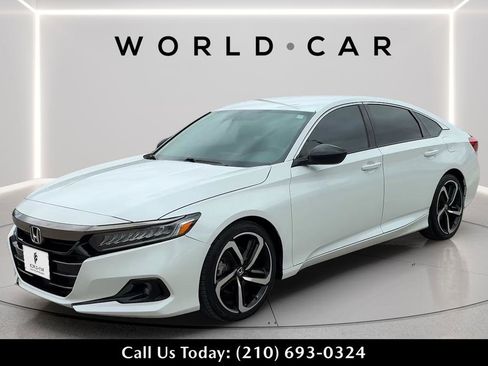 Used 2022 Honda Accord Sport image 3