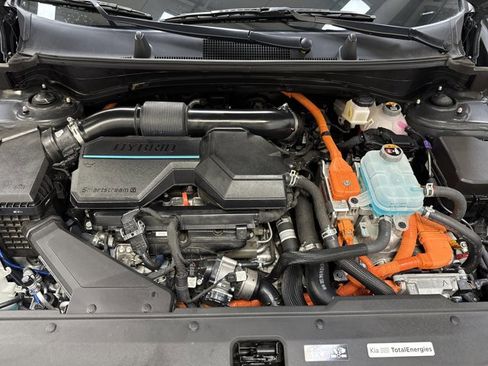 Certified 2023 Kia Sportage X-Line Prestige image 36