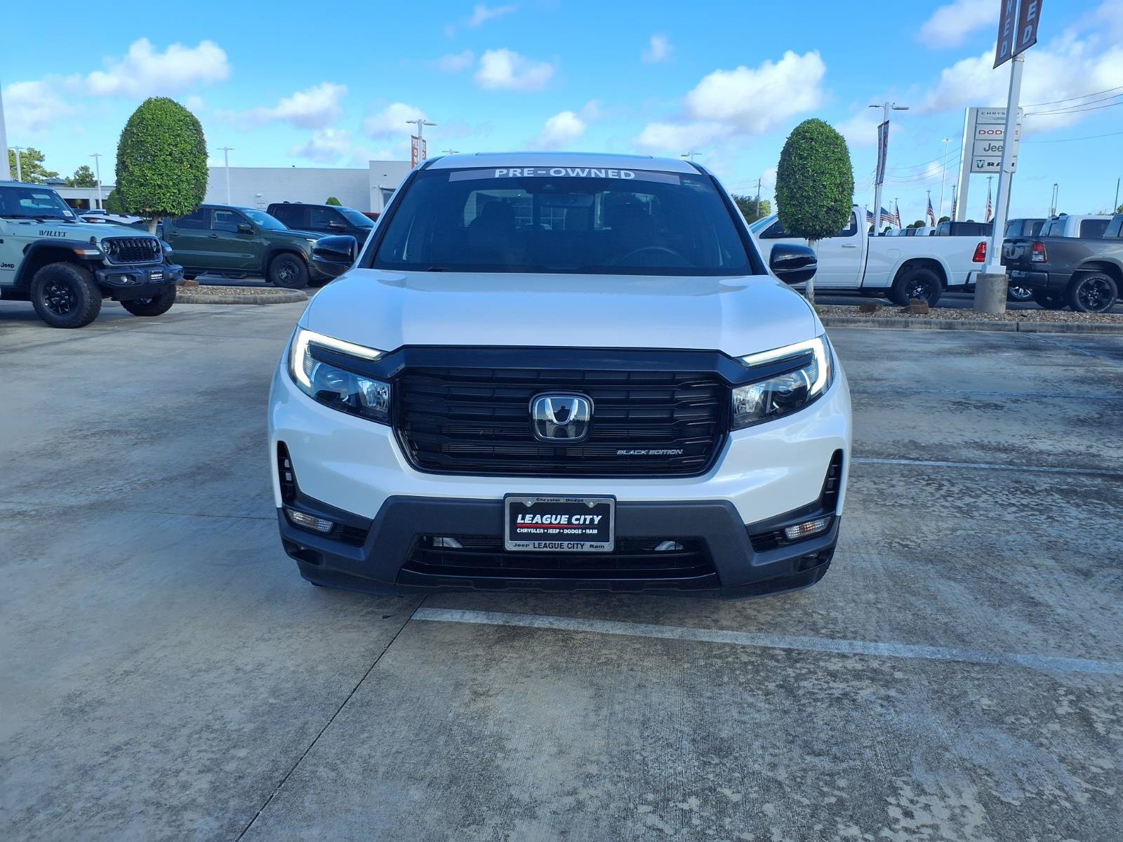 Used 2023 Honda Ridgeline Black Edition image 5