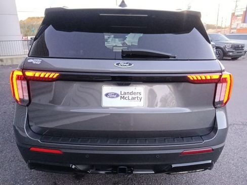 New 2026 Ford Explorer ST-Line w/ Premium Package RWD image 4