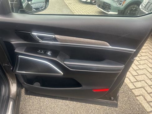 Used 2021 Kia Telluride SX w/ SX Prestige Package image 41