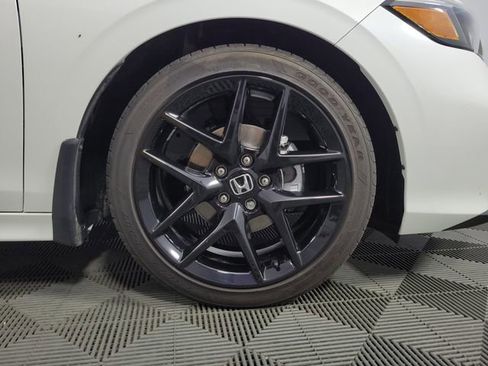Used 2025 Honda Civic Sport image 11