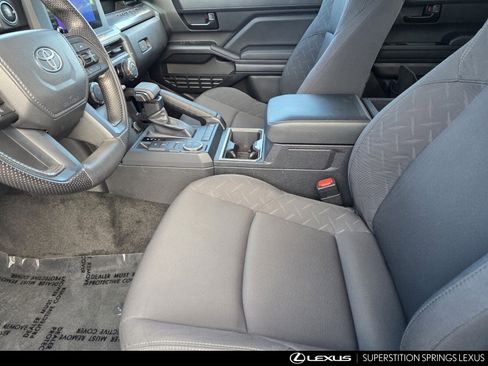 Used 2024 Toyota Tacoma SR5 image 12