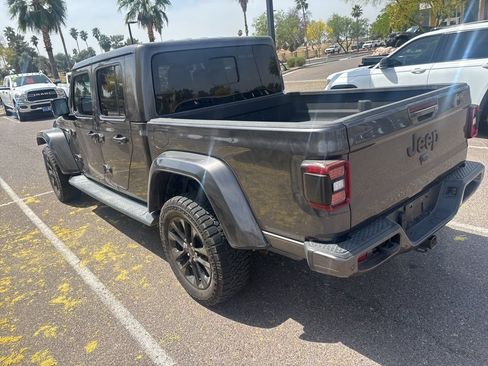 Used 2021 Jeep Gladiator Overland image 8