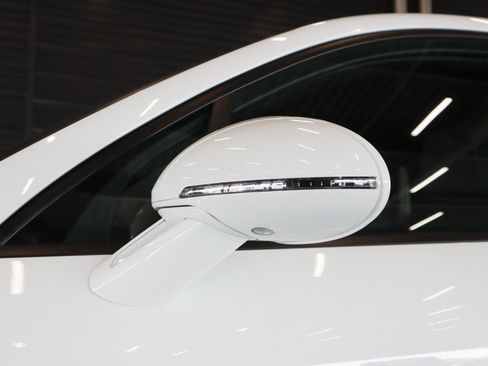 Certified 2026 Porsche Macan AWD/4WD image 29