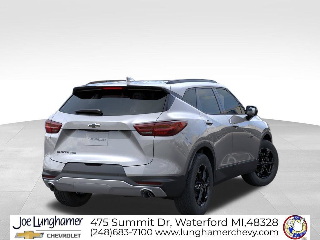 New 2026 Chevrolet Blazer LT w/ Midnight/Sport Edition AWD/4WD image 4